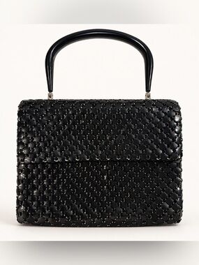 Vintage Whiting & Davis Black Metal Mesh Lucite Handle Handbag